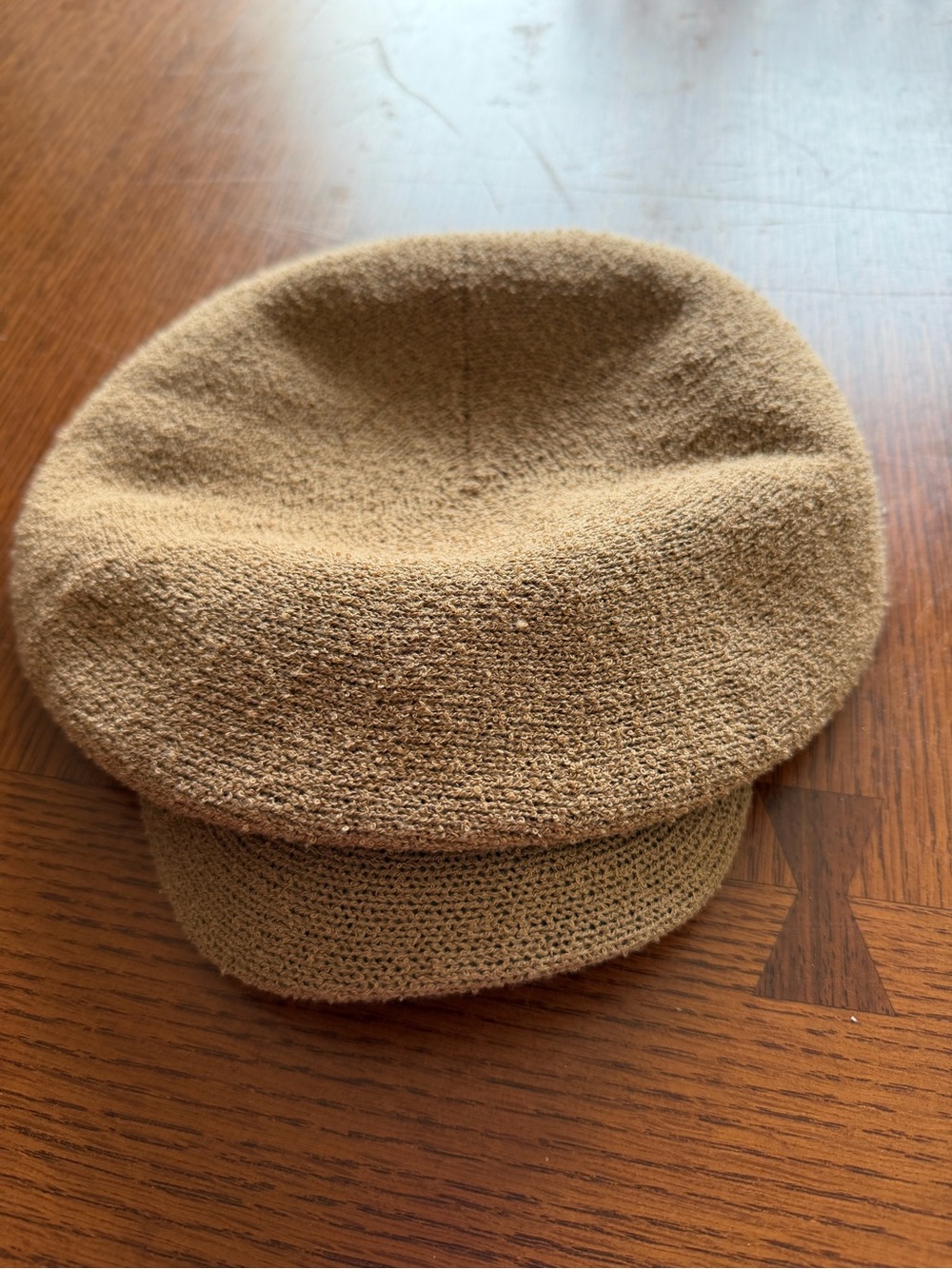 Women’s Knit Baker Boy Cap in Camel